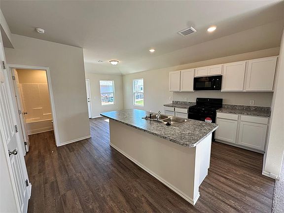 5th image of 9012 Washita Creek Dr