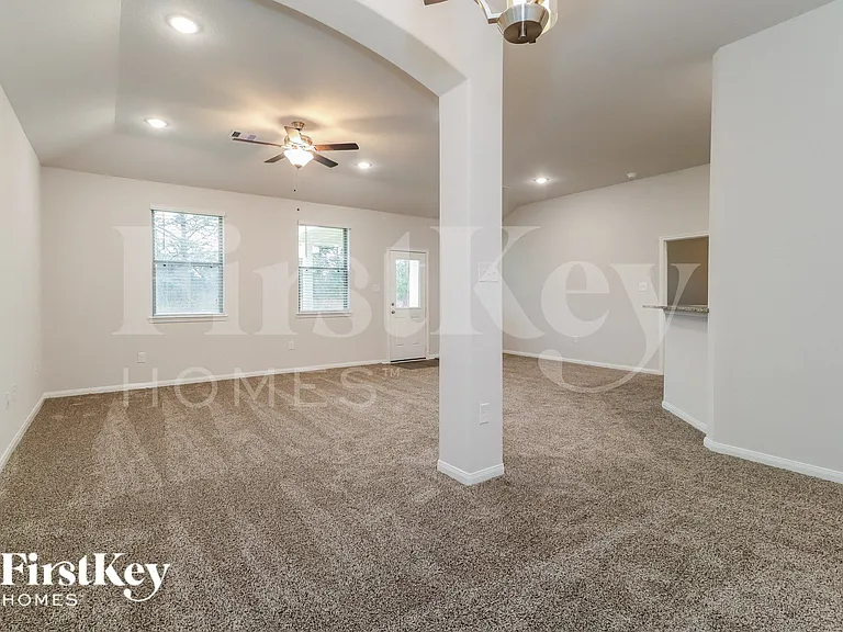 14755 Country Club Dr — Photo 6