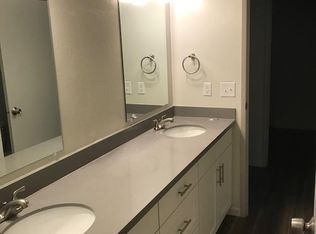 10546 SE 16th St APT B, Bellevue, WA 98004