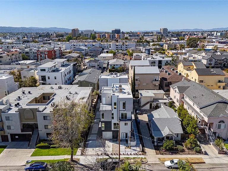 5265 Cartwright Ave #5263-1/2 — Photo 41
