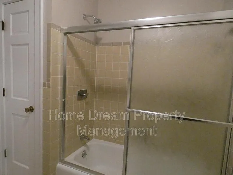 842 Spring Valley Dr #A2 — Photo 6