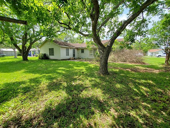 5th image of 205 Mary Gene St