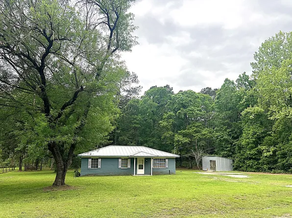 560 Beverly Dr, Shepherd, TX 77371