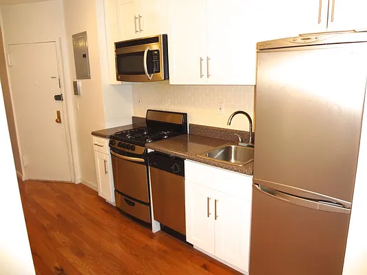 Rented by Steven Apuzzi LLC | media 25