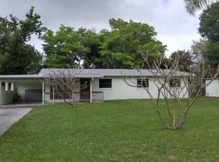 1050 Carlton Dr, Melbourne, FL 32935