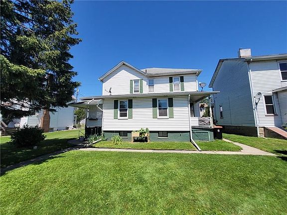 3rd image of 219 Lloyd Ave