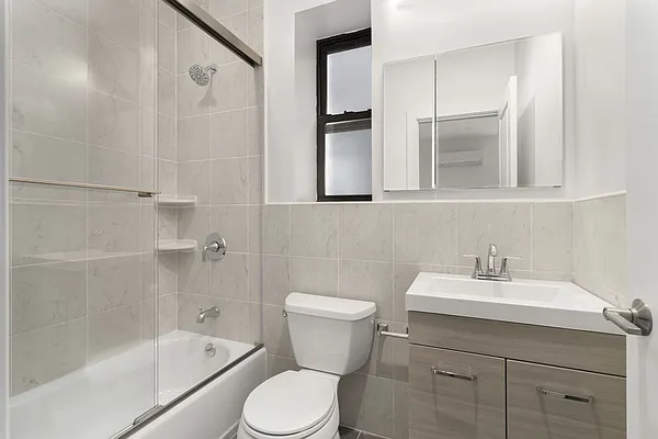 Rented by Compass | media 33