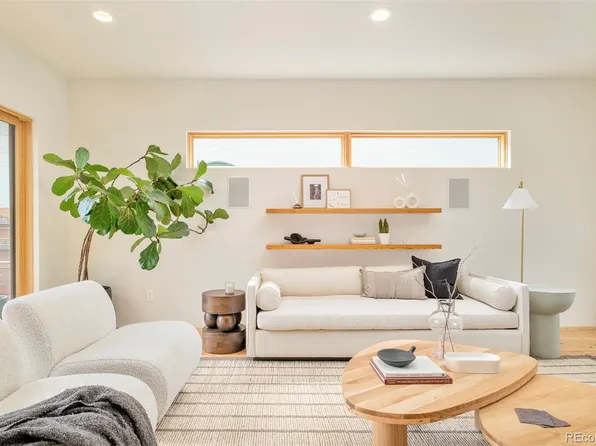 1452 S Washington Street, Denver, CO 80210