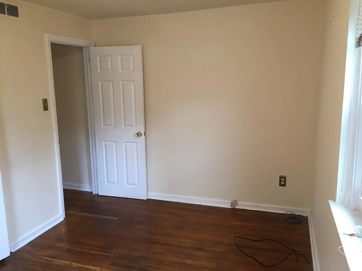 2 bed, 900 sqft, $1,500 — Photo 3
