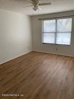 1100 Wilson Rd — Photo 11