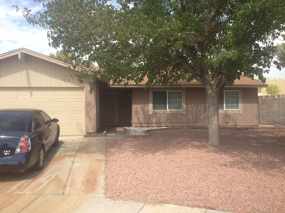 1st image of 3864 Manford Cir