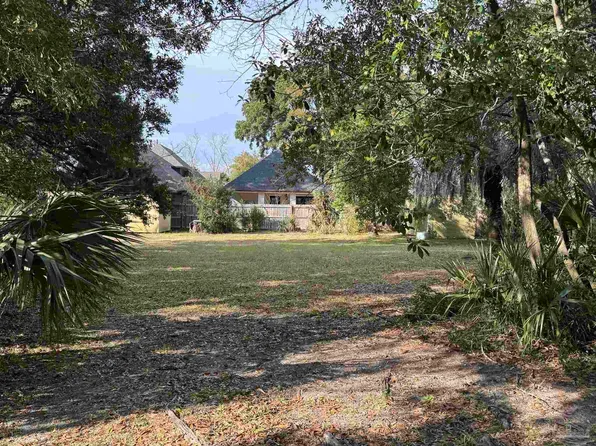 1200 Blk E Cross St, Pensacola, FL 32503