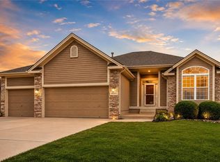 10141 N Lane Dr, Kansas City, MO 64157