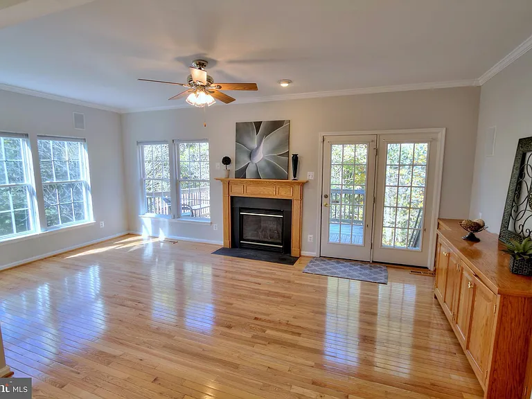 10150 Elgin Way — Photo 14