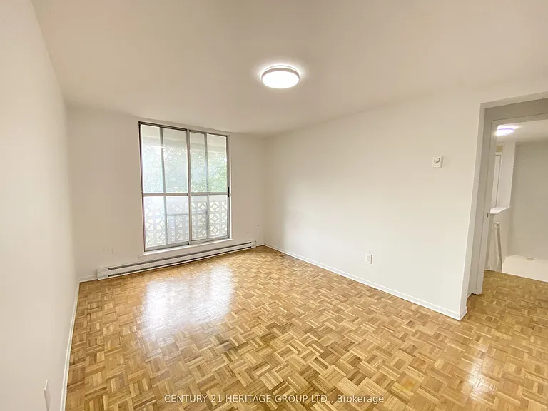 7555 Goreway Dr #153 — Photo 9