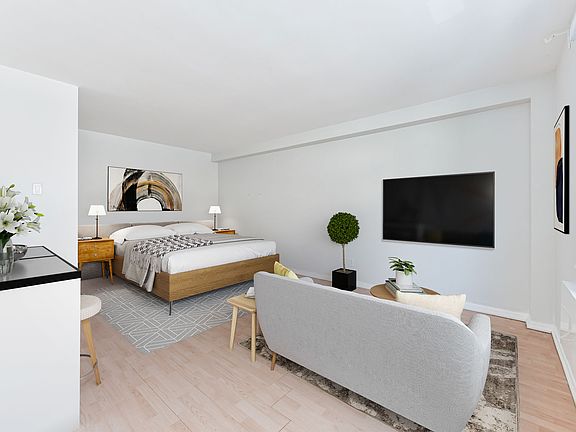 4th image of 214 Saint George St #1504055