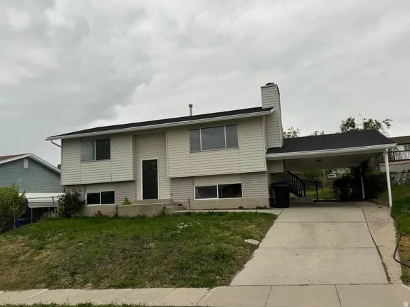 5127 W Verdugo Dr, Kearns, UT 84118