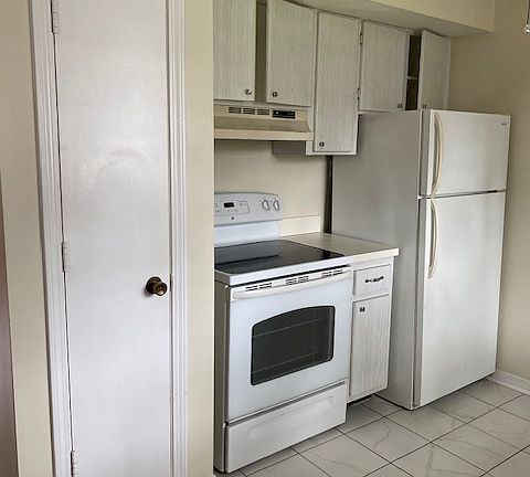 5th image of 6965 Avenue Des Palais