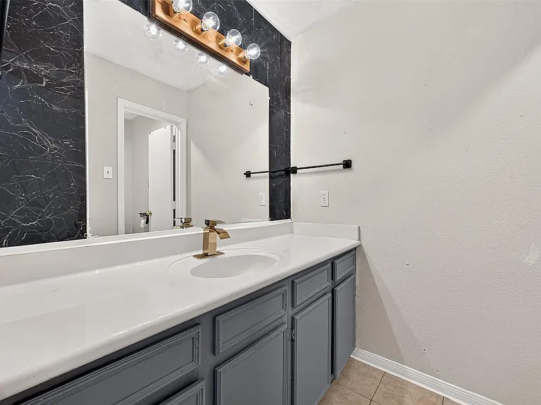 2523 Creekway Cir — Photo 22