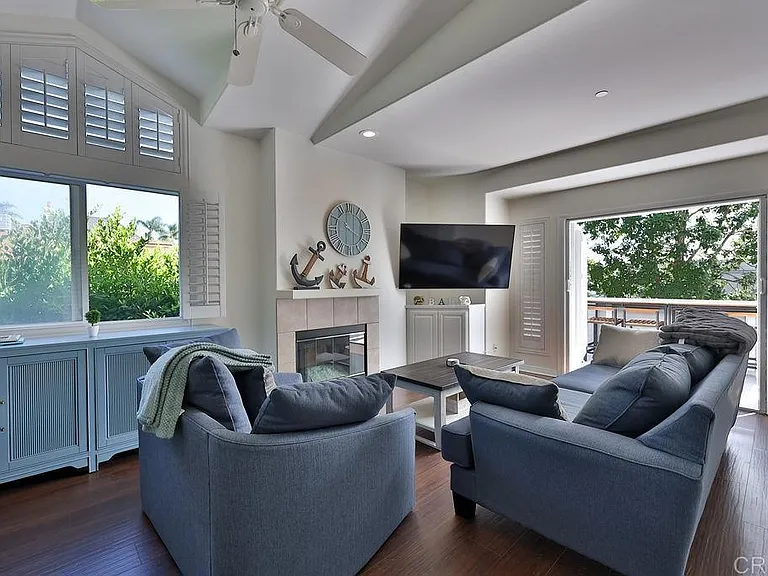 828 D Ave — Photo 34
