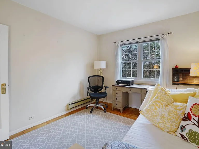 1629 Fitzgerald Ln — Photo 11