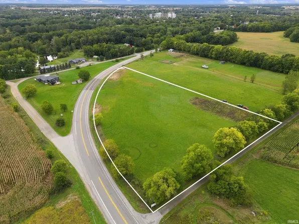 8775 N State Route 5, Ligonier, IN 46767