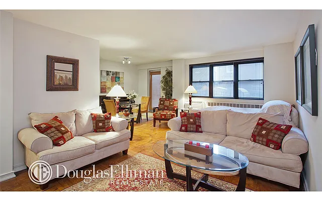 Sold by Douglas Elliman | media 29