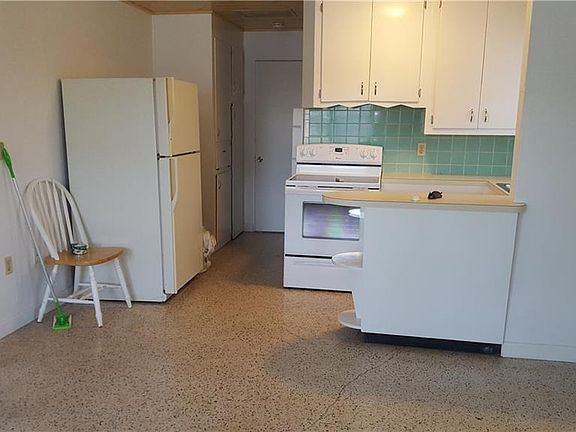5th image of 2601 Bayshore Dr