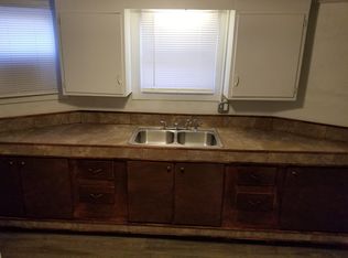 609 E Washington St APT 8, Bloomington, IL 61701