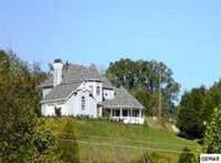 803 Willow Wood Dr, Sevierville, TN 37862