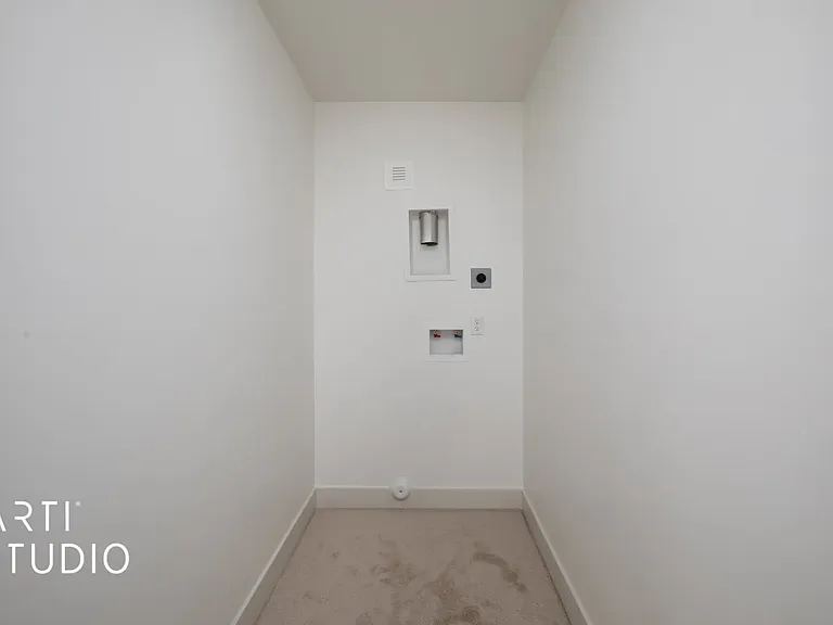 4678 Eyrie Peak Ln — Photo 4