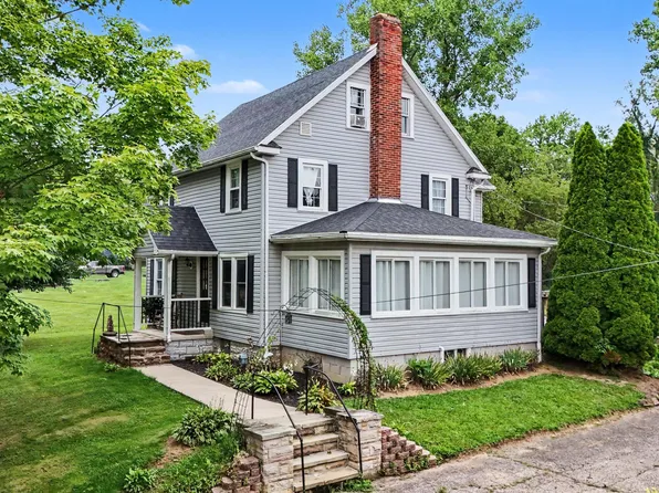 133 Avalon Rd, Mount Vernon, OH 43050