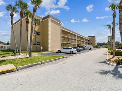 1 Boca Ciega Point Blvd APT 310, Saint Petersburg, FL, 33708