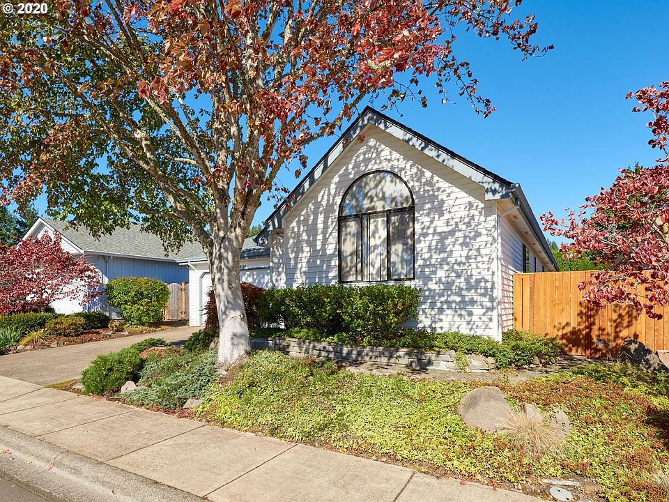 2nd image of 12681 SW Peachvale St