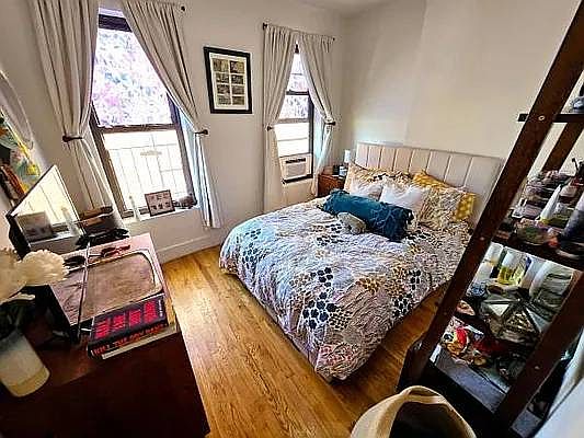 4th image of 887 5th Ave APT 12