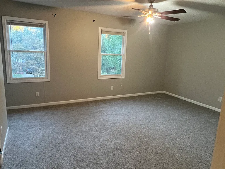 503 Holland Rd — Photo 16