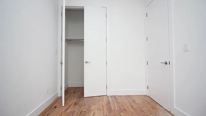 Rented by Nooklyn NYC LLC | media 13