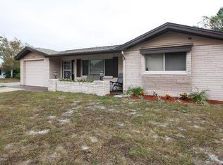 10924 Manchester Rd, Port Richey, FL 34668