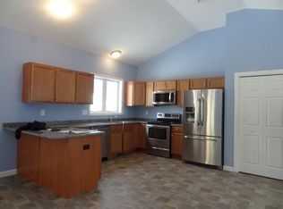 27 Richmond Dr, Concord, NH 03303