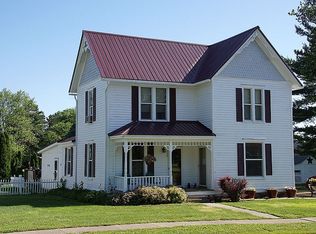 320 W Washington St, Blandinsville, IL 61420