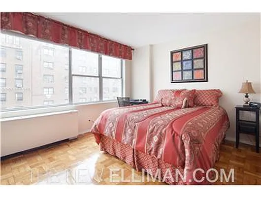Sold by Douglas Elliman | media 14