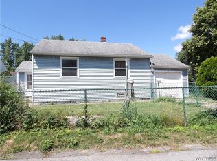 14 Pendlewood Dr, Cheektowaga, NY 14225