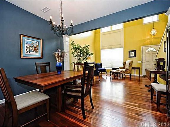 5th image of 10319 Verdugo Dr #10319