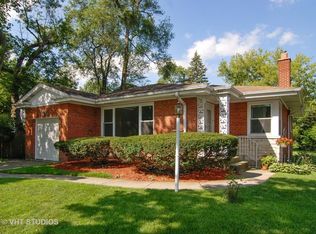 244 Bartram Rd, Riverside, IL 60546