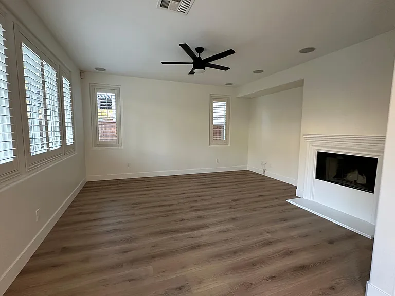 1523 Clifftop Ave — Photo 12