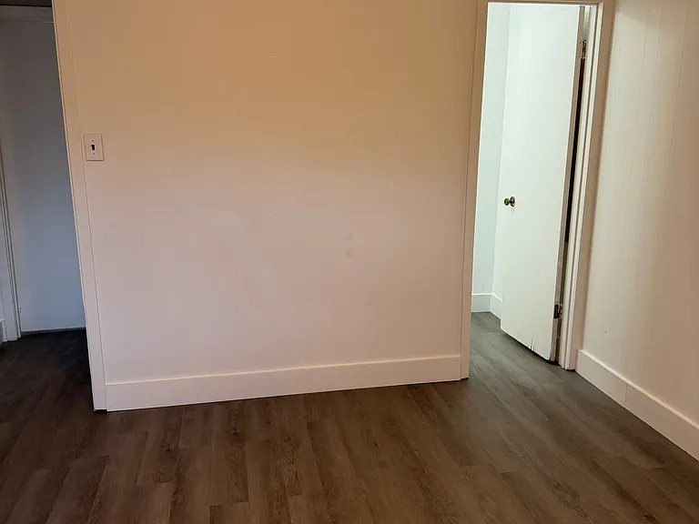258 Harmon Ln — Photo 3