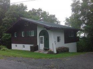 76 Deer Pass Rd, Franconia, NH 03580