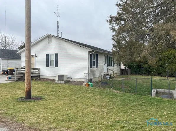 728 Ogen St, Hicksville, OH 43526