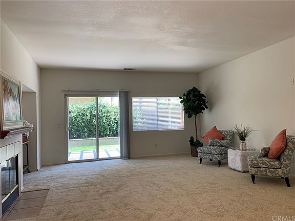 4th image of 43140 Barsanti Dr