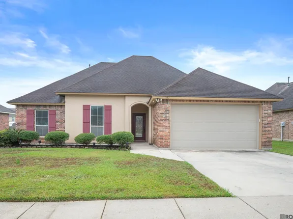 8862 Reserve Oak Ave, Zachary, LA 70791